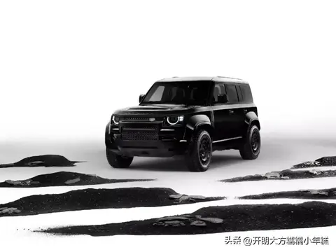 又黑又硬，635马力的路虎卫士