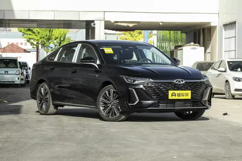 10万买二手家轿，艾瑞泽8真香，但这款千万别碰。